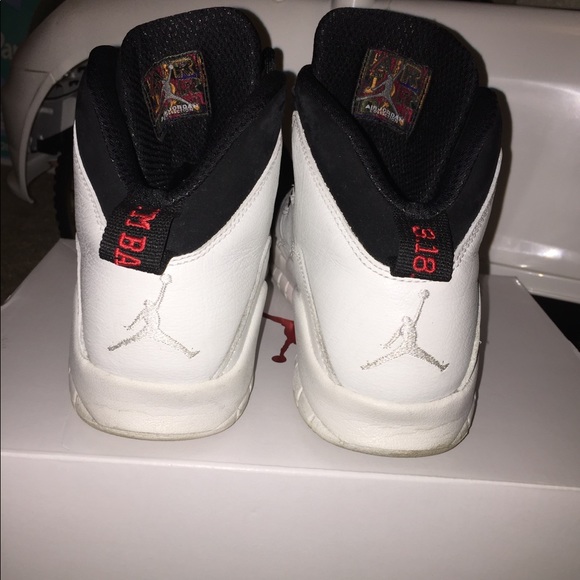 Air Jordan retro 10s - Picture 2 of 4